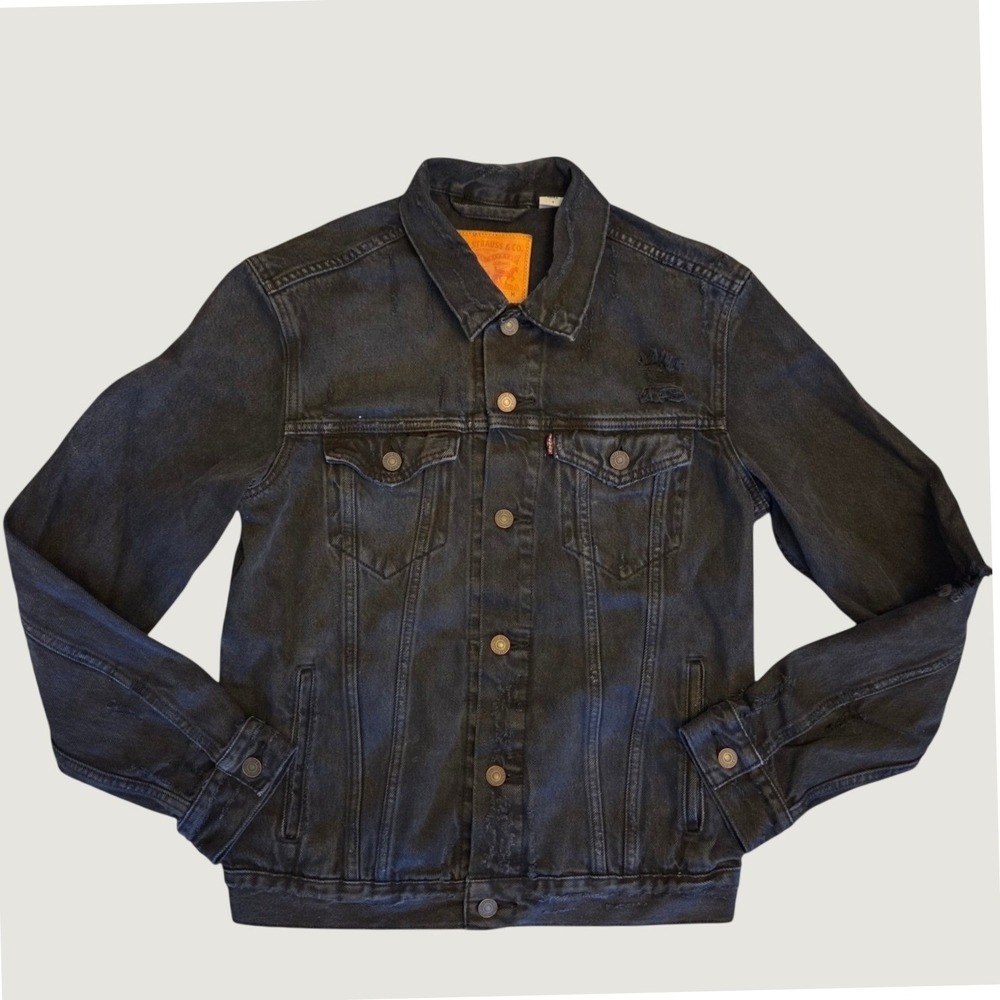 Levi's Black Distressed Denim Trucker Jacket Men M Graphic Back Grunge Punk